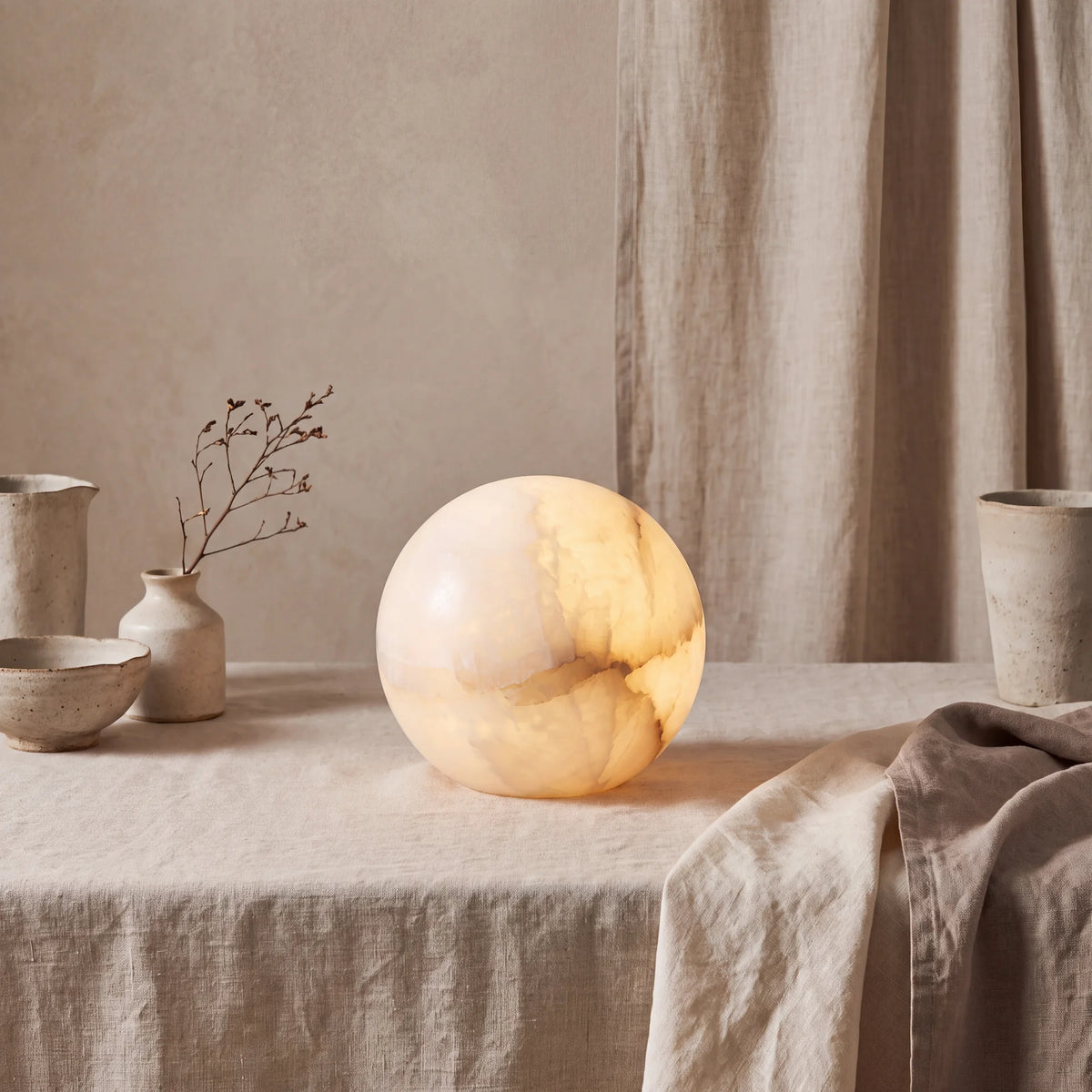 月 Tsuki · Księżyc - Lampa alabastrowa, kula, rozmiar S